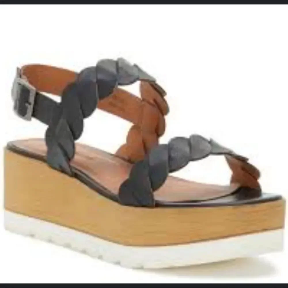 BRAND NEW LUCKY BRAND VELLENORA PLATFORM WEDGE SANDAL